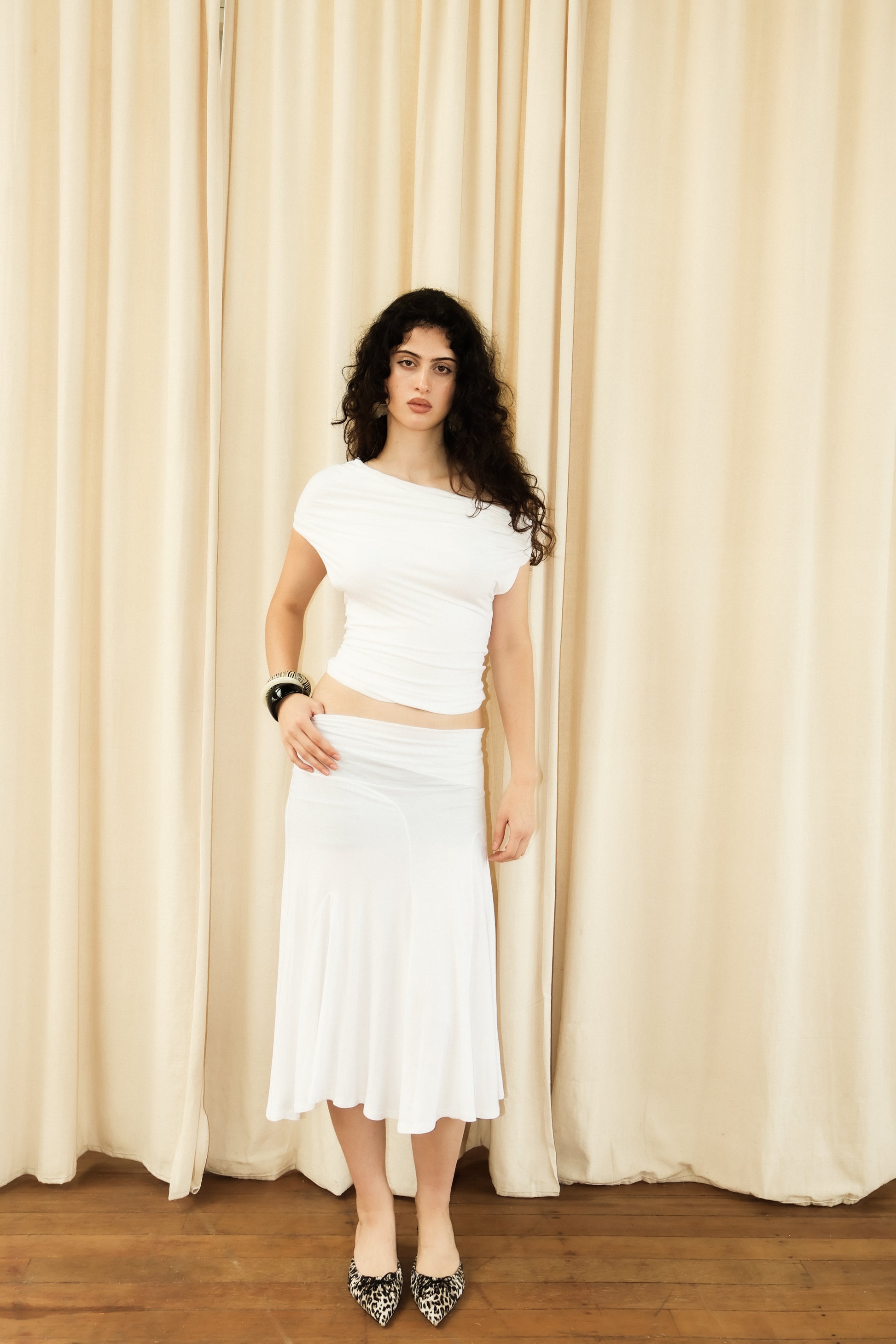 Gina knot top