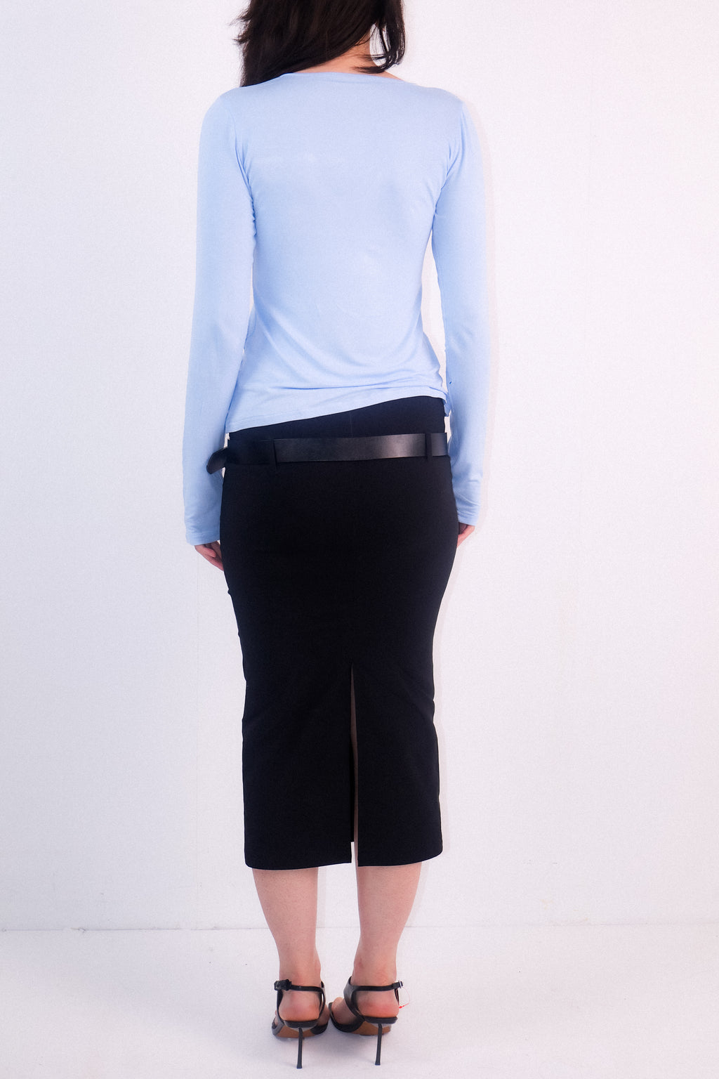 Ana V neck Top